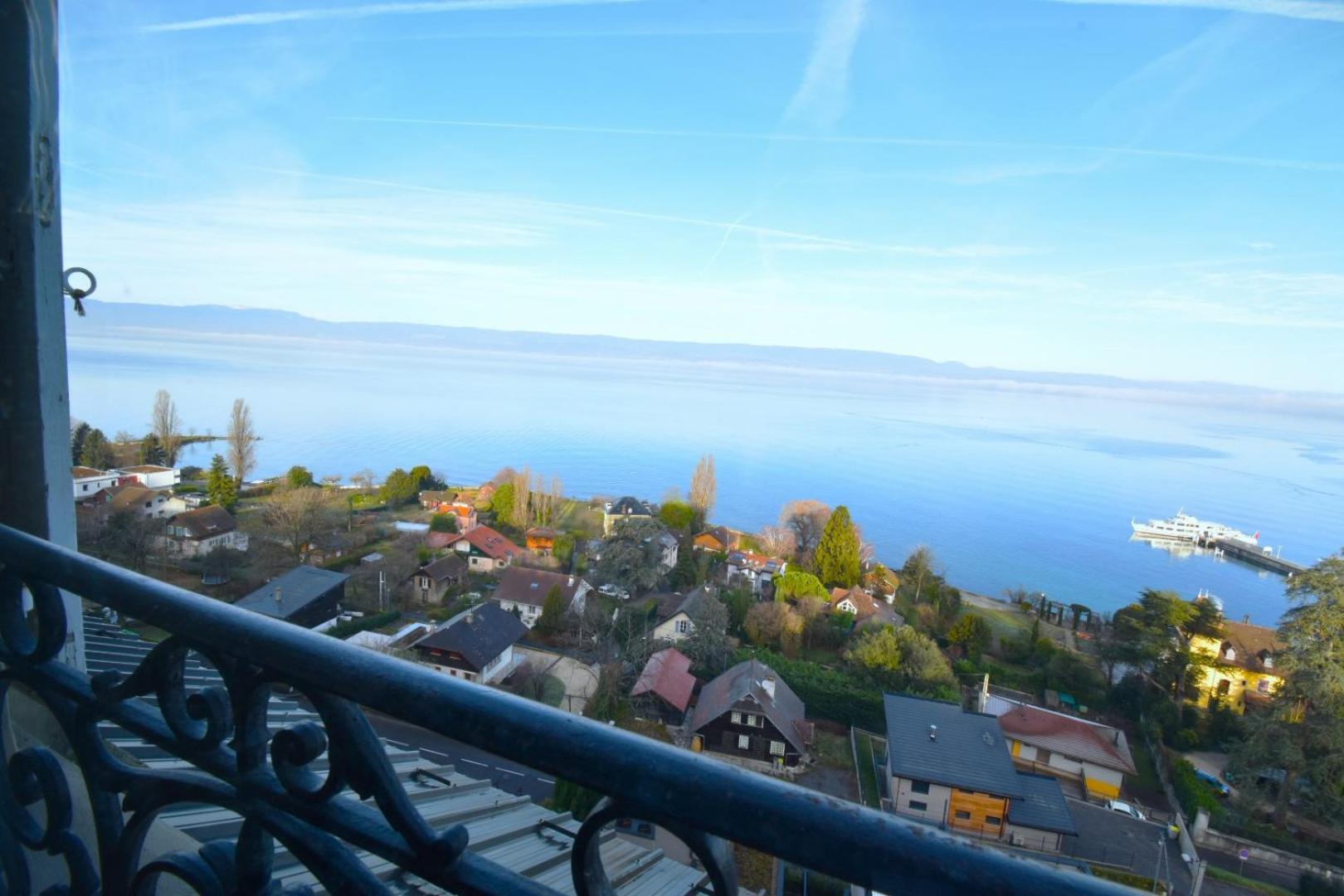 Appartement Avec Vue 180 Sur Le Lac Leman Thonon-les-Bains Kültér fotó